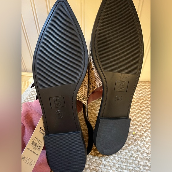 Snakeskin Print Sandals- NWT - Picture 3 of 7